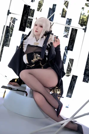 星之迟迟《2024年04月计划B NIKKE布兰儿》写真图集 52P｜在线预览与图包下载