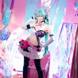 星之迟迟《2024年07月计划B Miku初音未来 喵斯快跑》写真图集 73P+1V｜在线预览与图包下载
