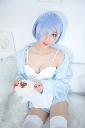 神楽坂真冬《第二季 序号8：蕾姆《Milk by blue》》写真图集 150P｜在线预览与图包下载