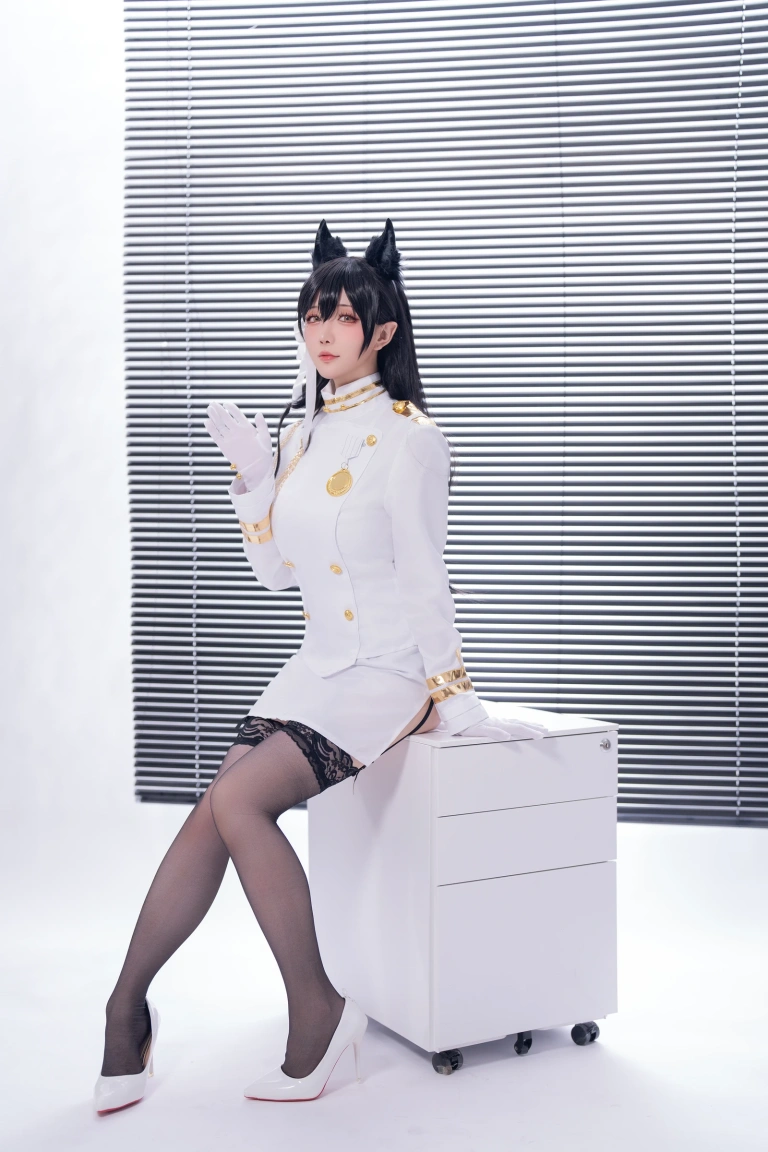 星之迟迟《2025年02月计划A 碧蓝航线 爱宕》写真图集 38P｜在线预览与图包下载