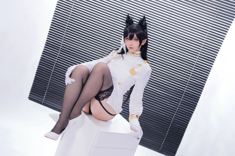 星之迟迟《2025年02月计划A 碧蓝航线 爱宕》写真图集 38P｜在线预览与图包下载