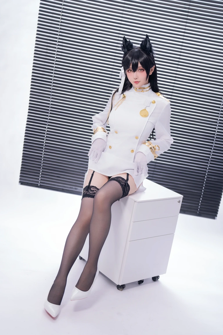 星之迟迟《2025年02月计划A 碧蓝航线 爱宕》写真图集 38P｜在线预览与图包下载