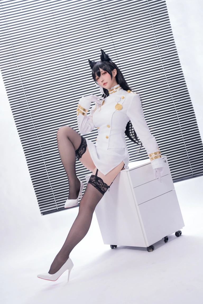 星之迟迟《2025年02月计划A 碧蓝航线 爱宕》写真图集 38P｜在线预览与图包下载