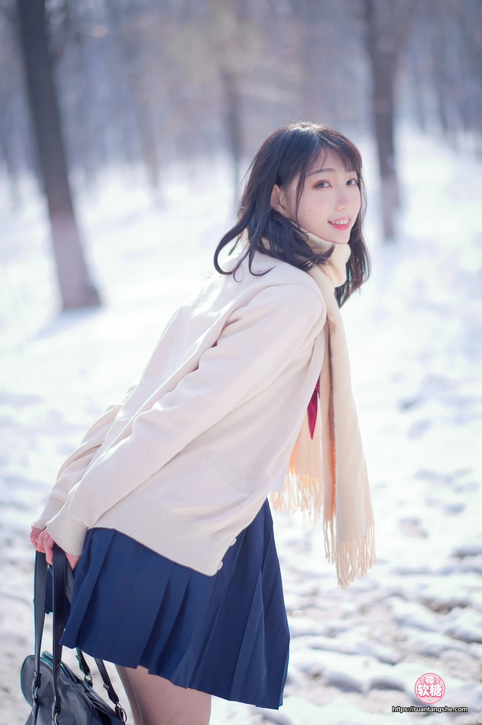 周叽是可爱兔兔 周叽是可爱兔兔 NO.28 - 雪景jk