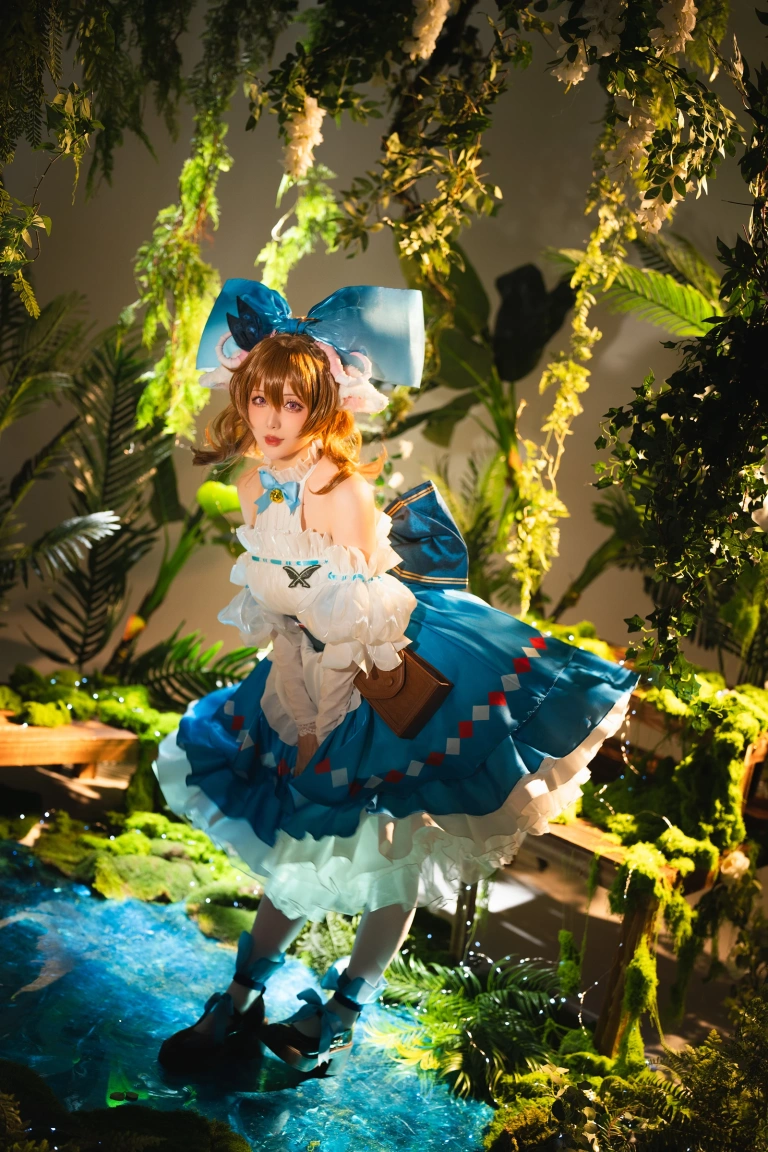 星之迟迟《2025年5月计划A 明日方舟 纯烬艾雅法拉·远行前的野餐》写真图集 34P｜在线预览与图包下载