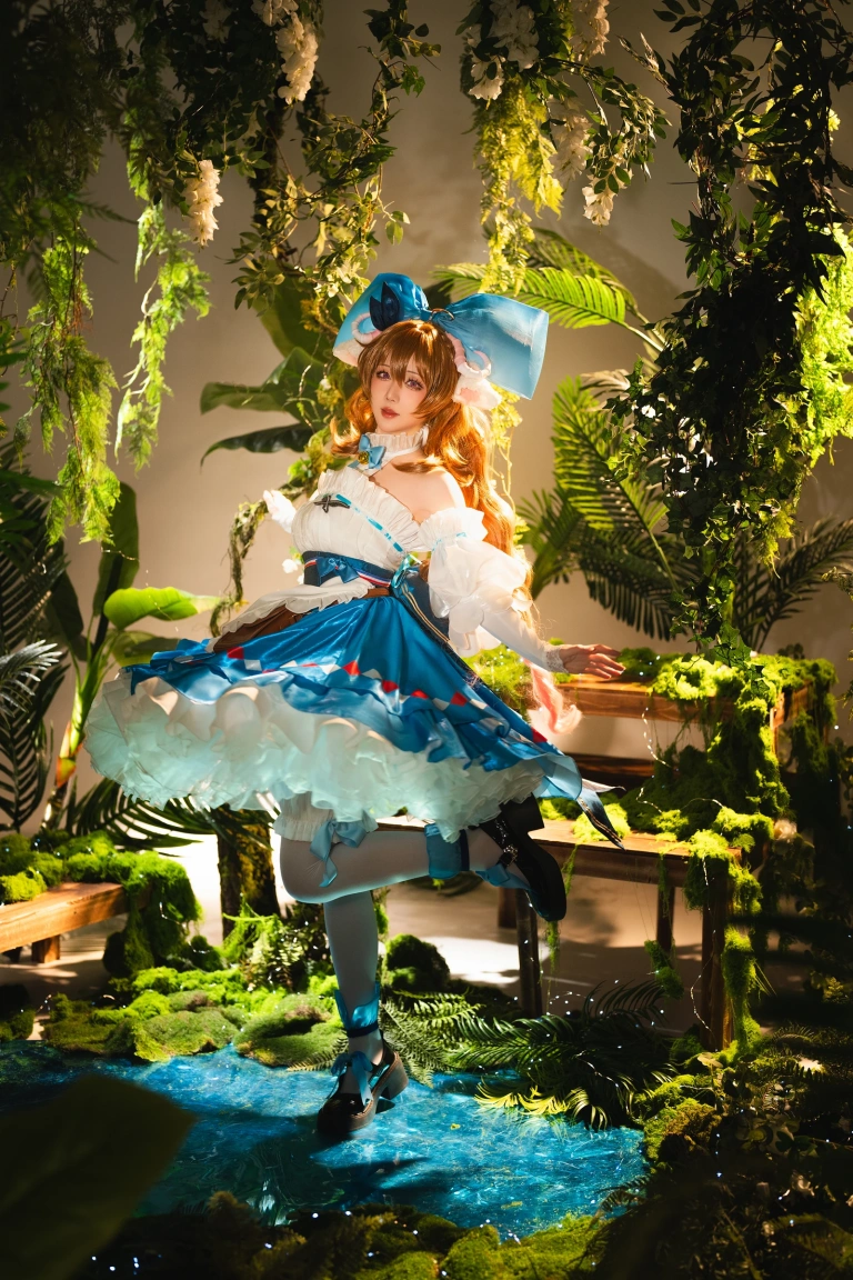 星之迟迟《2025年5月计划A 明日方舟 纯烬艾雅法拉·远行前的野餐》写真图集 34P｜在线预览与图包下载