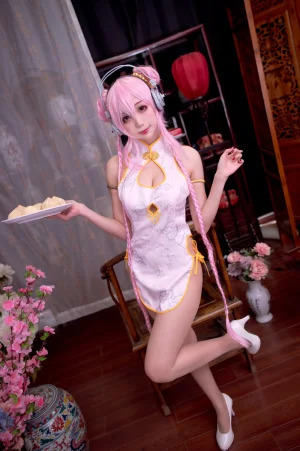 周叽是可爱兔兔《旗袍索尼子》写真图集 14P｜在线预览与图包下载