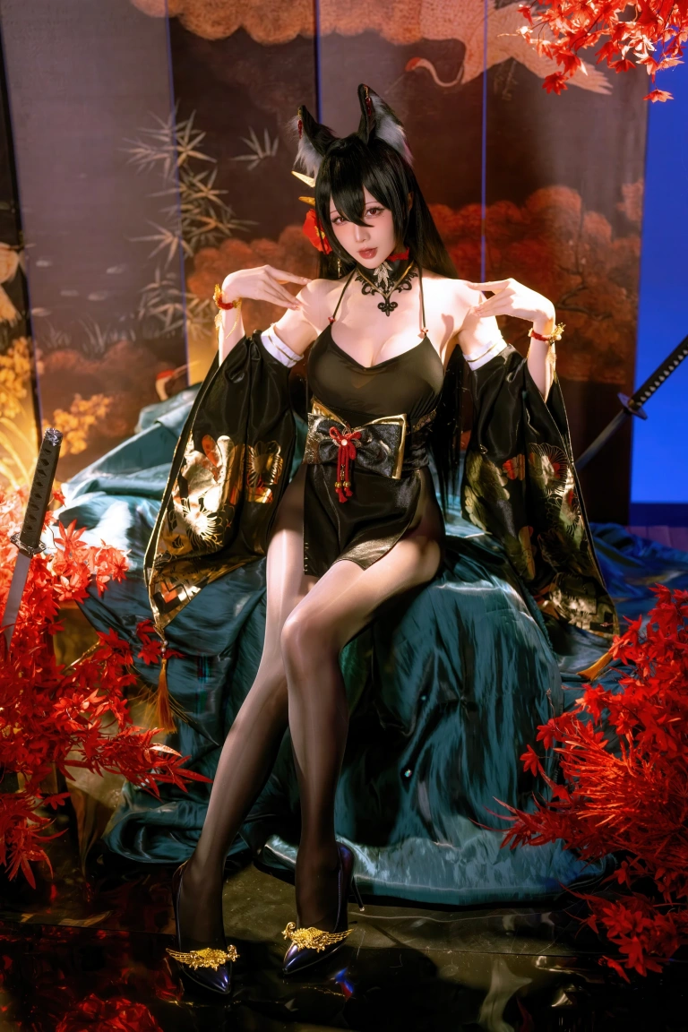 星之迟迟《2025年12月计划E 碧蓝航线 近江》写真图集 61P｜在线预览与图包下载