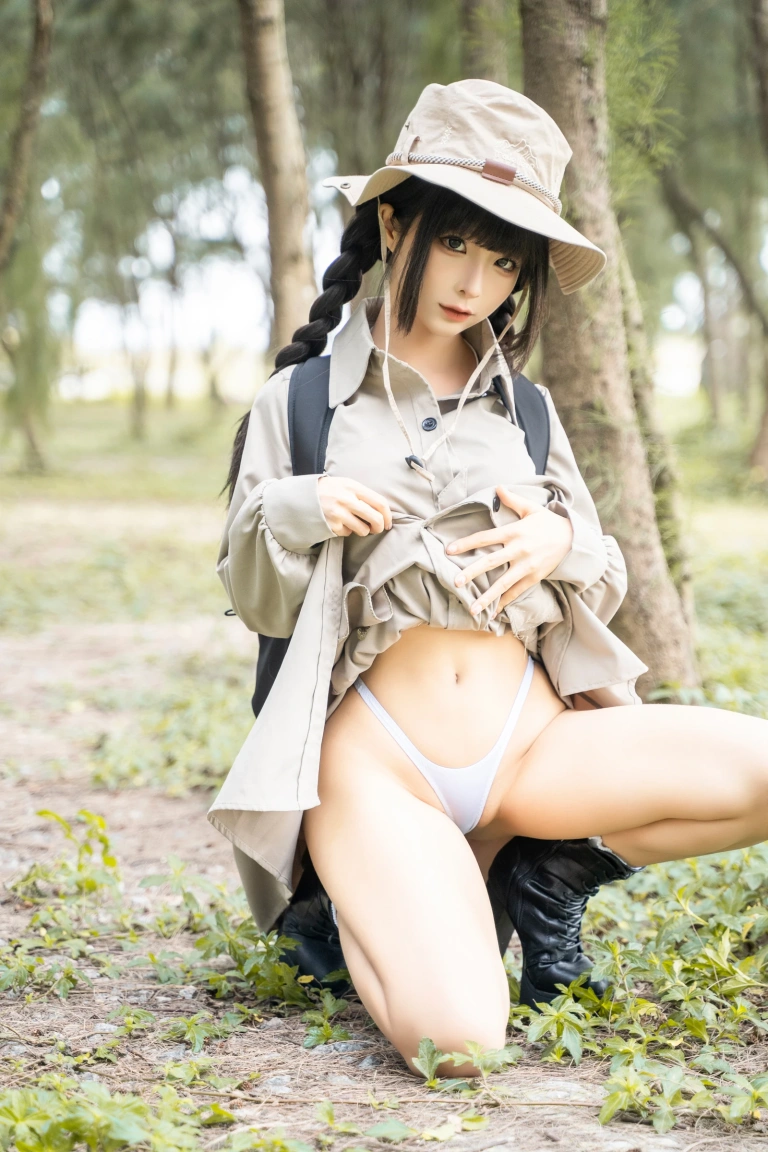 蠢沫沫《露营》写真图集 53P｜在线预览与图包下载