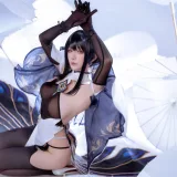 星之迟迟《镇海 改》写真图集 44P｜在线预览与图包下载