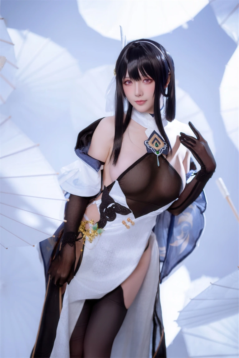 星之迟迟《镇海 改》写真图集 44P｜在线预览与图包下载