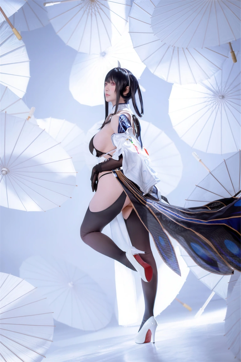 星之迟迟《镇海 改》写真图集 44P｜在线预览与图包下载