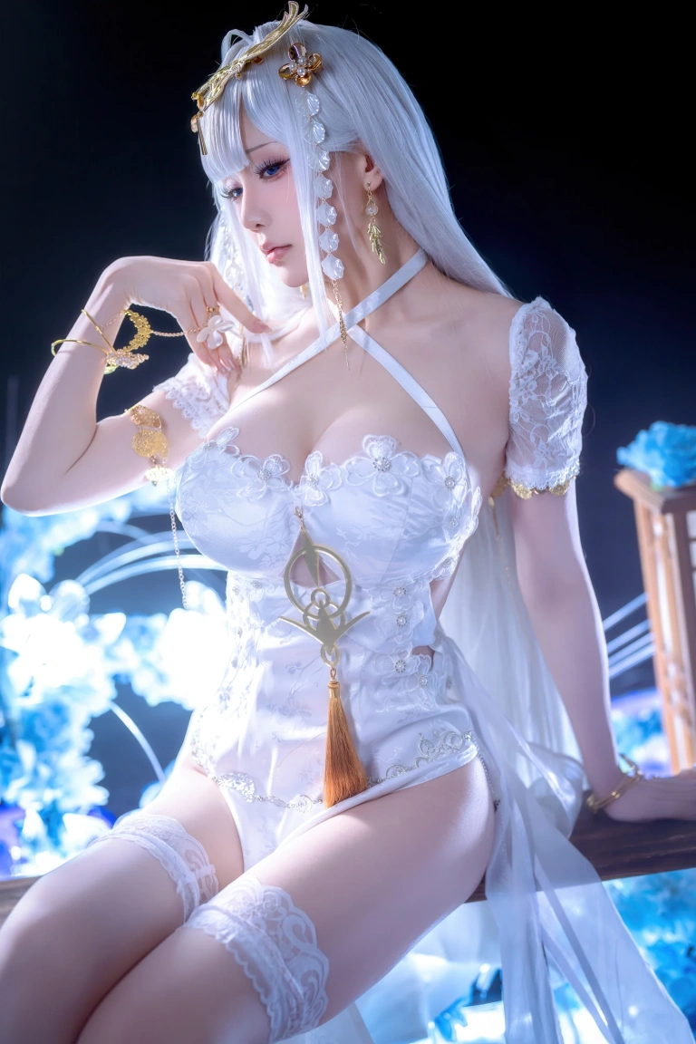 星之迟迟《2026年01月计划E 埃姆登 碧蓝航线》写真图集 50P｜在线预览与图包下载