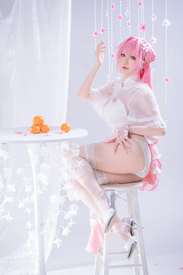 星之迟迟《2025年10月计划D 胜利女神：妮姬 桃乐丝》写真图集 44P｜在线预览与图包下载