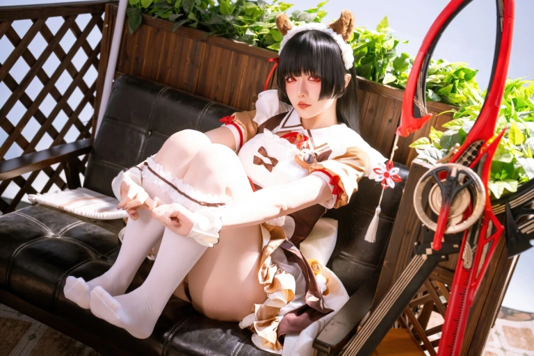 星之迟迟《2026年04月计划 鸣潮 千咲·联动咖啡女仆》写真图集 42P｜在线预览与图包下载