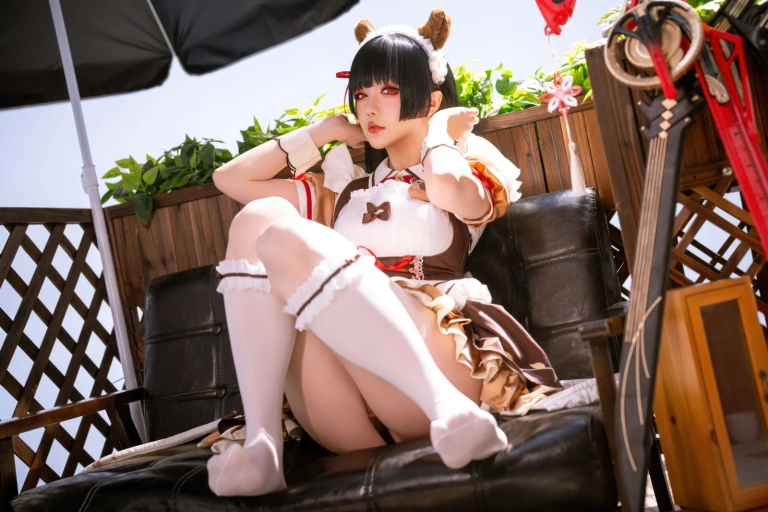 星之迟迟《2026年04月计划 鸣潮 千咲·联动咖啡女仆》写真图集 42P｜在线预览与图包下载