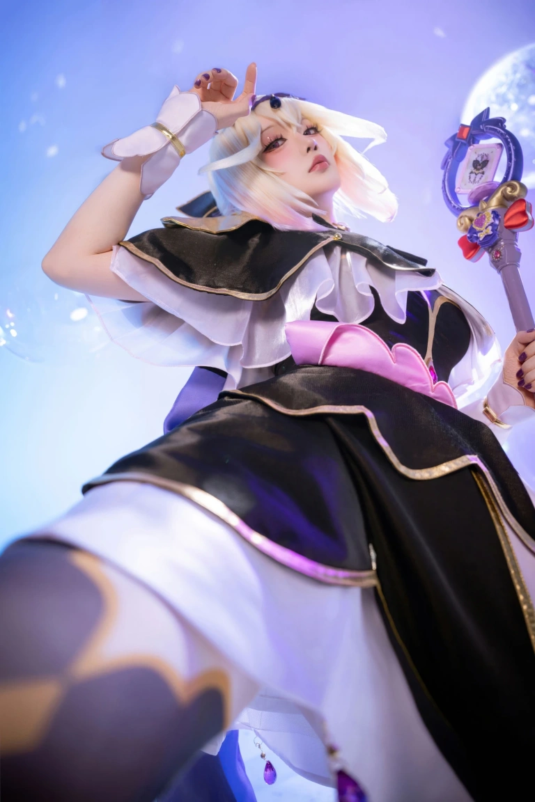 星之迟迟《2026年06月计划 名侦探光之美少女 森亚露露卡原皮+同人》写真图集 123P｜在线预览与图包下载