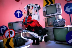 星之迟迟《2026年06月计划 异环 安魂曲原皮+同人》写真图集 120P｜在线预览与图包下载
