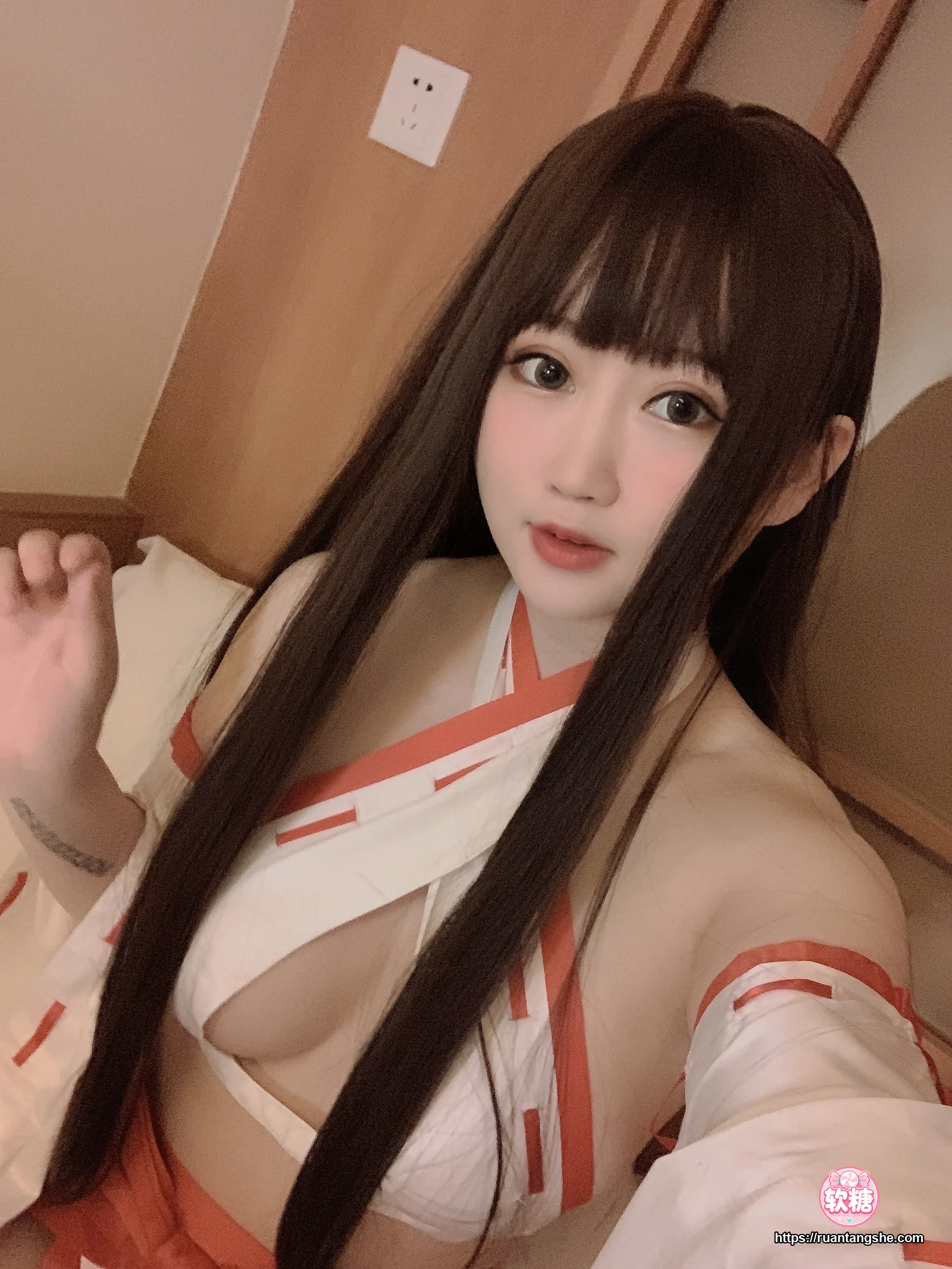 依酱 依酱 NO.36 - 女巫
