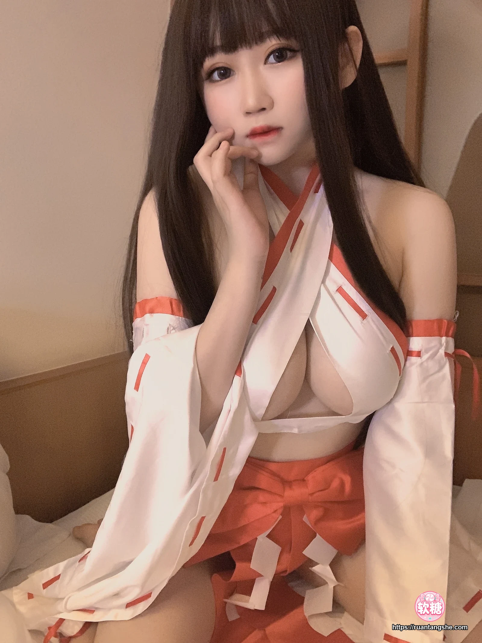 依酱 依酱 NO.36 - 女巫