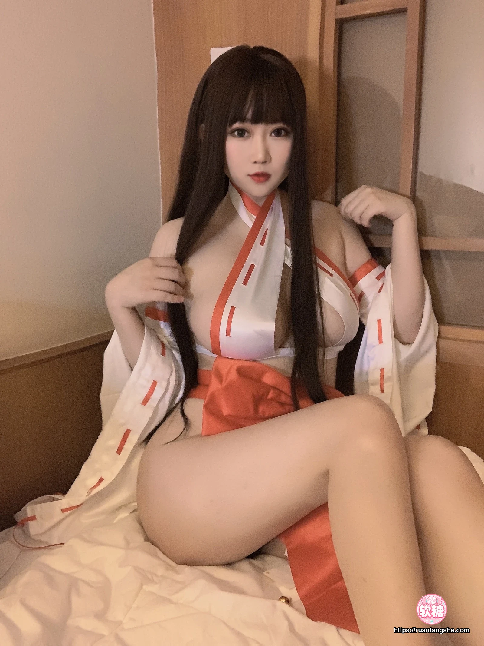 依酱 依酱 NO.36 - 女巫