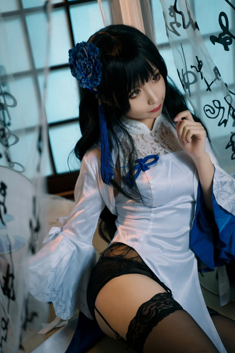 蠢沫沫《95式旗袍》写真图集 11P｜在线预览与图包下载