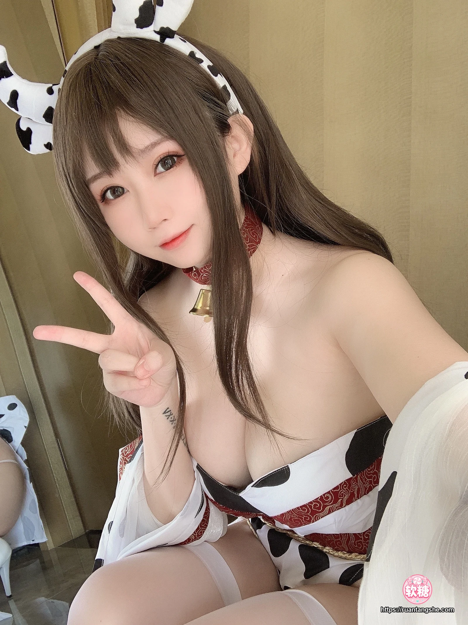 依酱 依酱 NO.42 - 牛牛和服