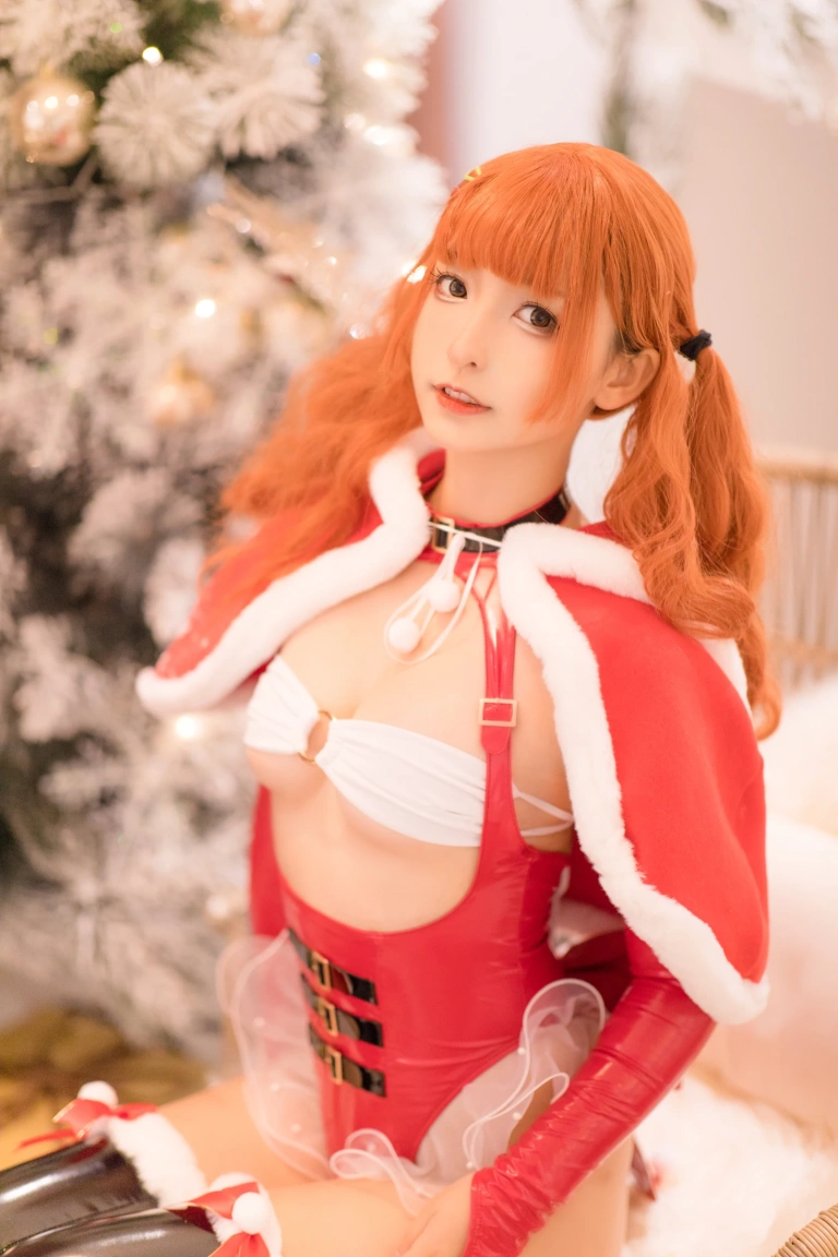 神楽坂真冬《第二季 序号28：《クリスマス クイーン》》写真图集 150P｜在线预览与图包下载
