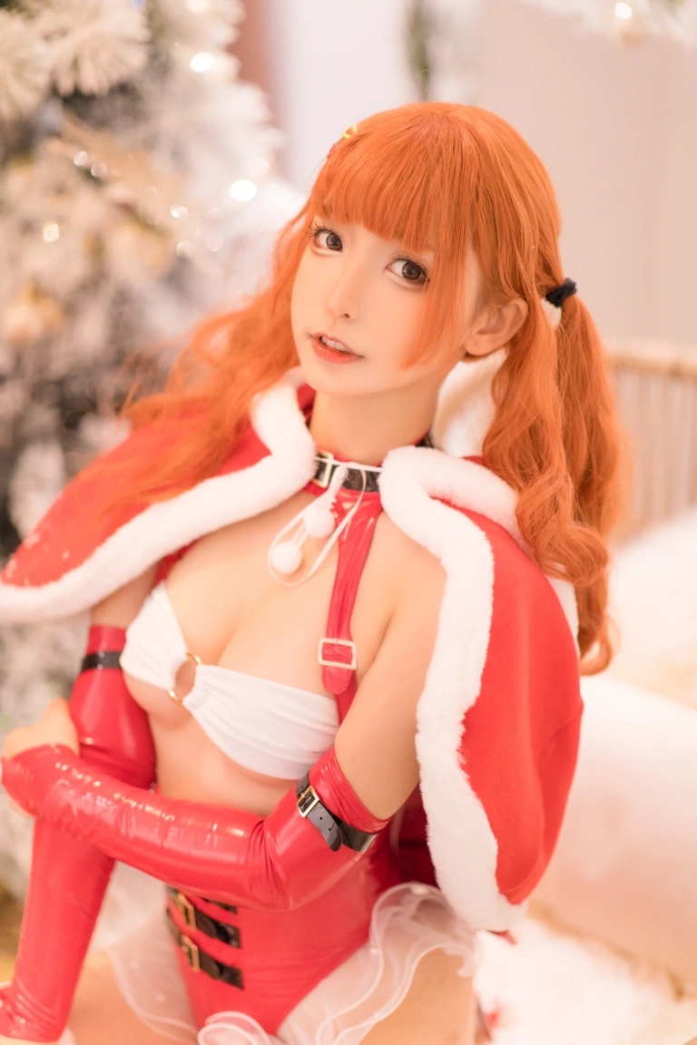 神楽坂真冬《第二季 序号28：《クリスマス クイーン》》写真图集 150P｜在线预览与图包下载