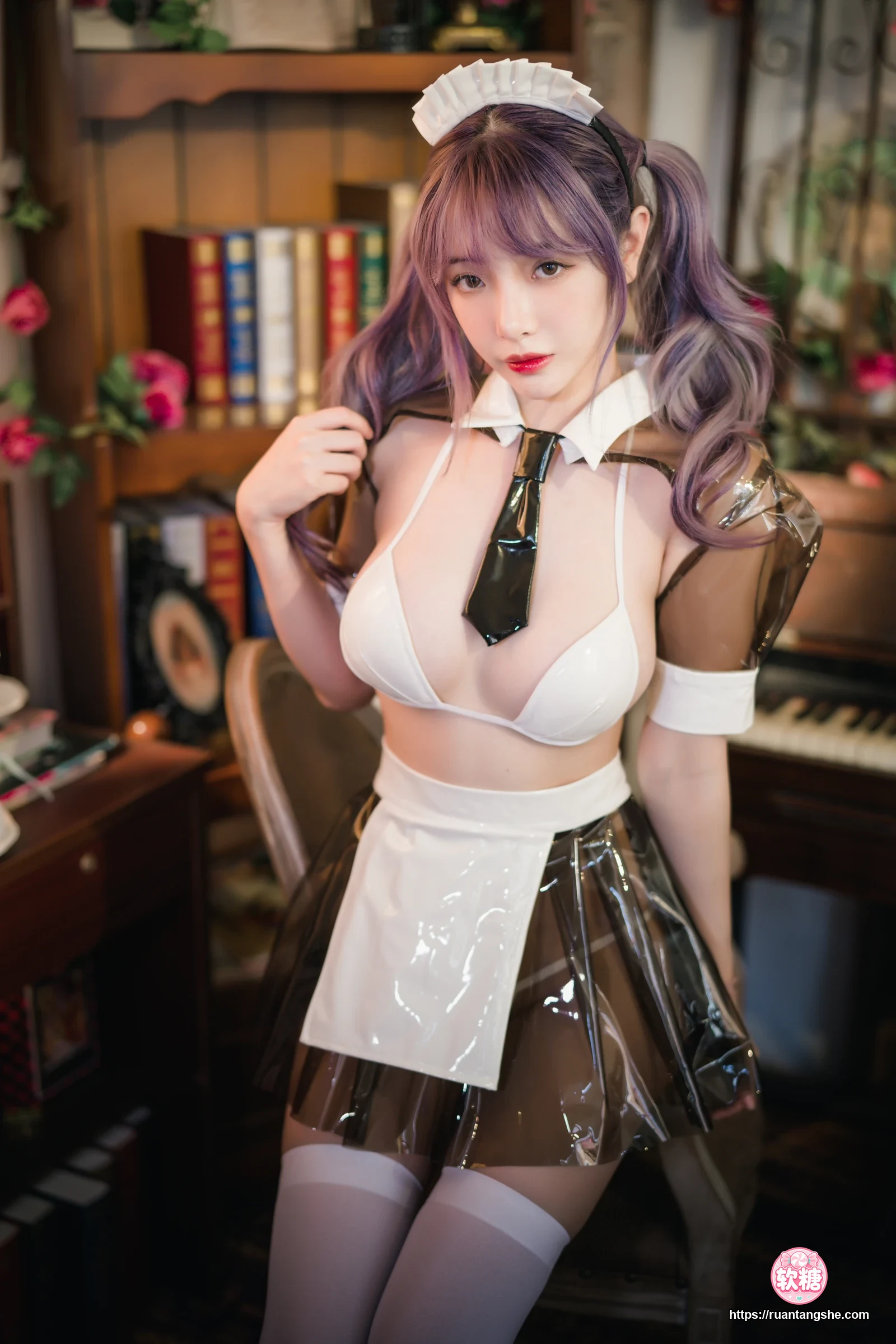 雯仔不讲道理 雯仔不讲道理 NO.48 - 透明皮衣女仆
