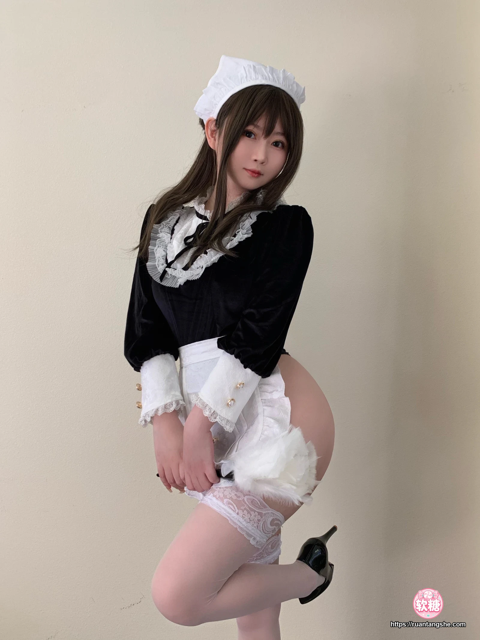 依酱 依酱 NO.48 - 女仆馆长