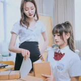 神楽坂真冬《第三季 序号3：《数之歌》百合教室》写真图集 150P+3V｜在线预览与图包下载