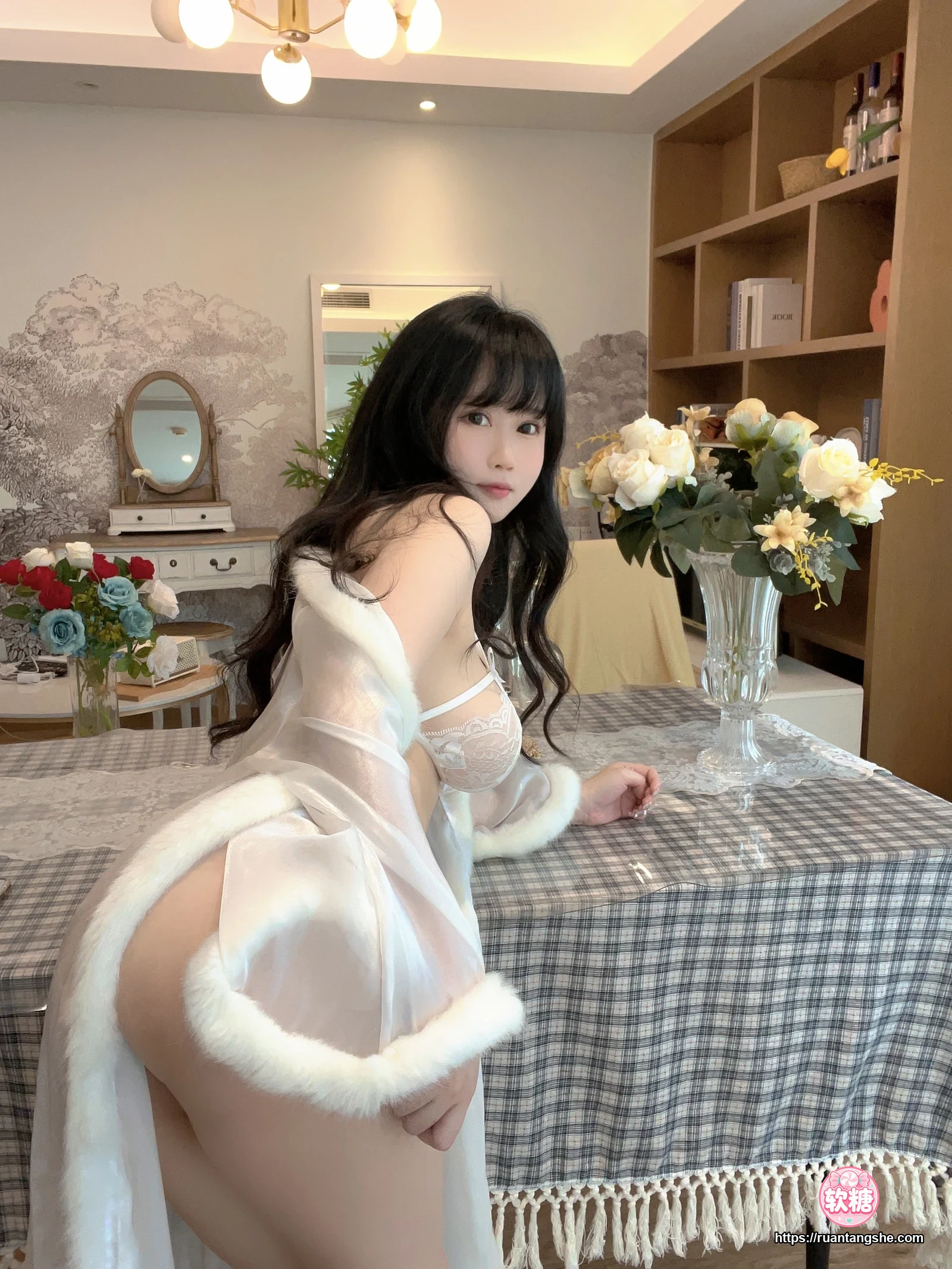 依酱 依酱 NO.59 - 生日礼物
