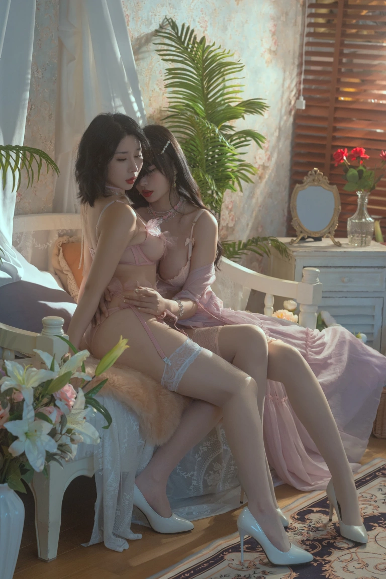 轩萧学姐《NO.60 – 花吟（&奶桃桃）》写真图集 150P+5V｜在线预览与图包下载