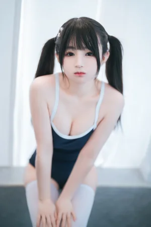 桜井宁宁《白丝死库水》写真图集 84P｜在线预览与图包下载