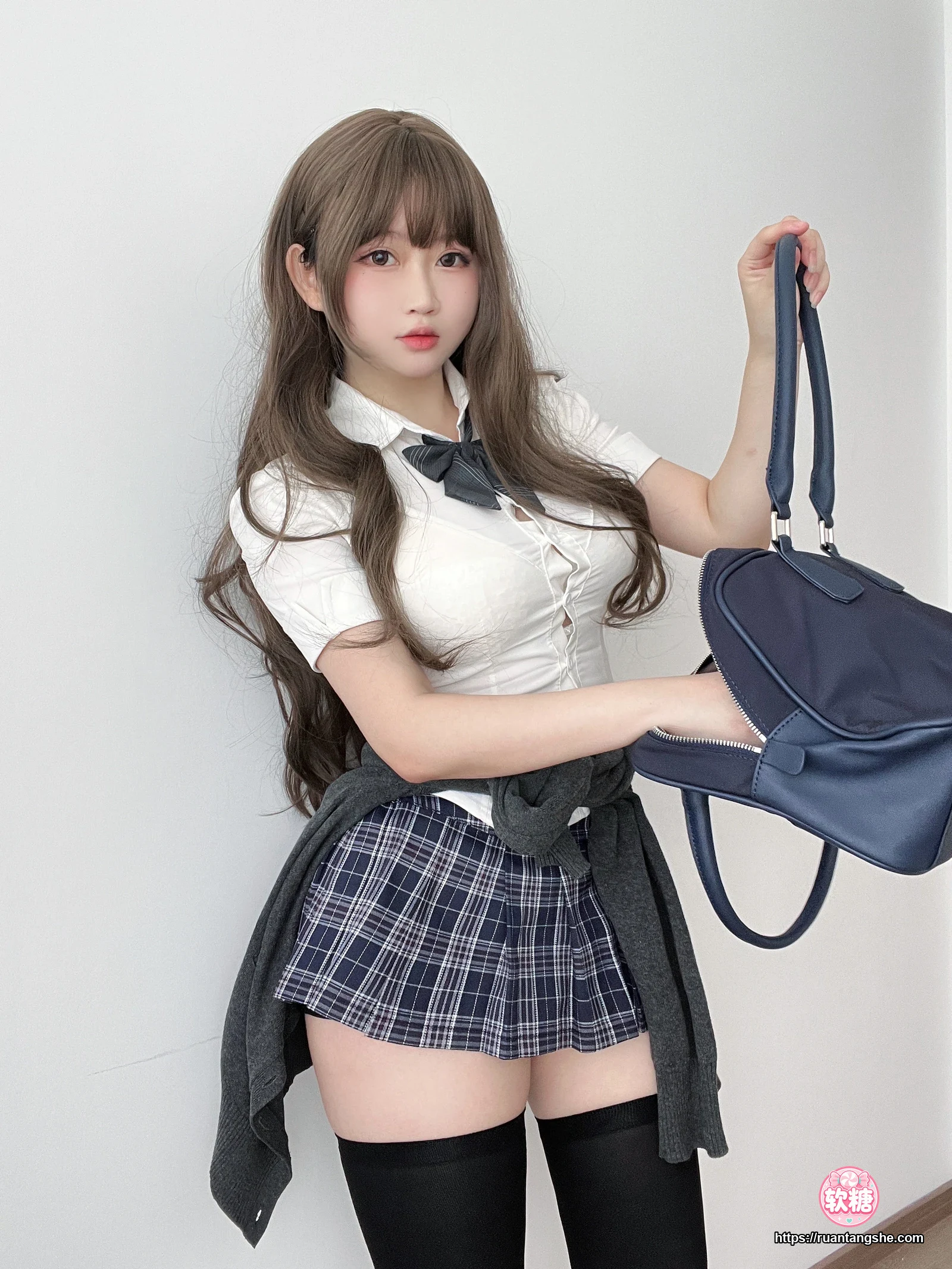 依酱 依酱 NO.72 - 学姐的日常