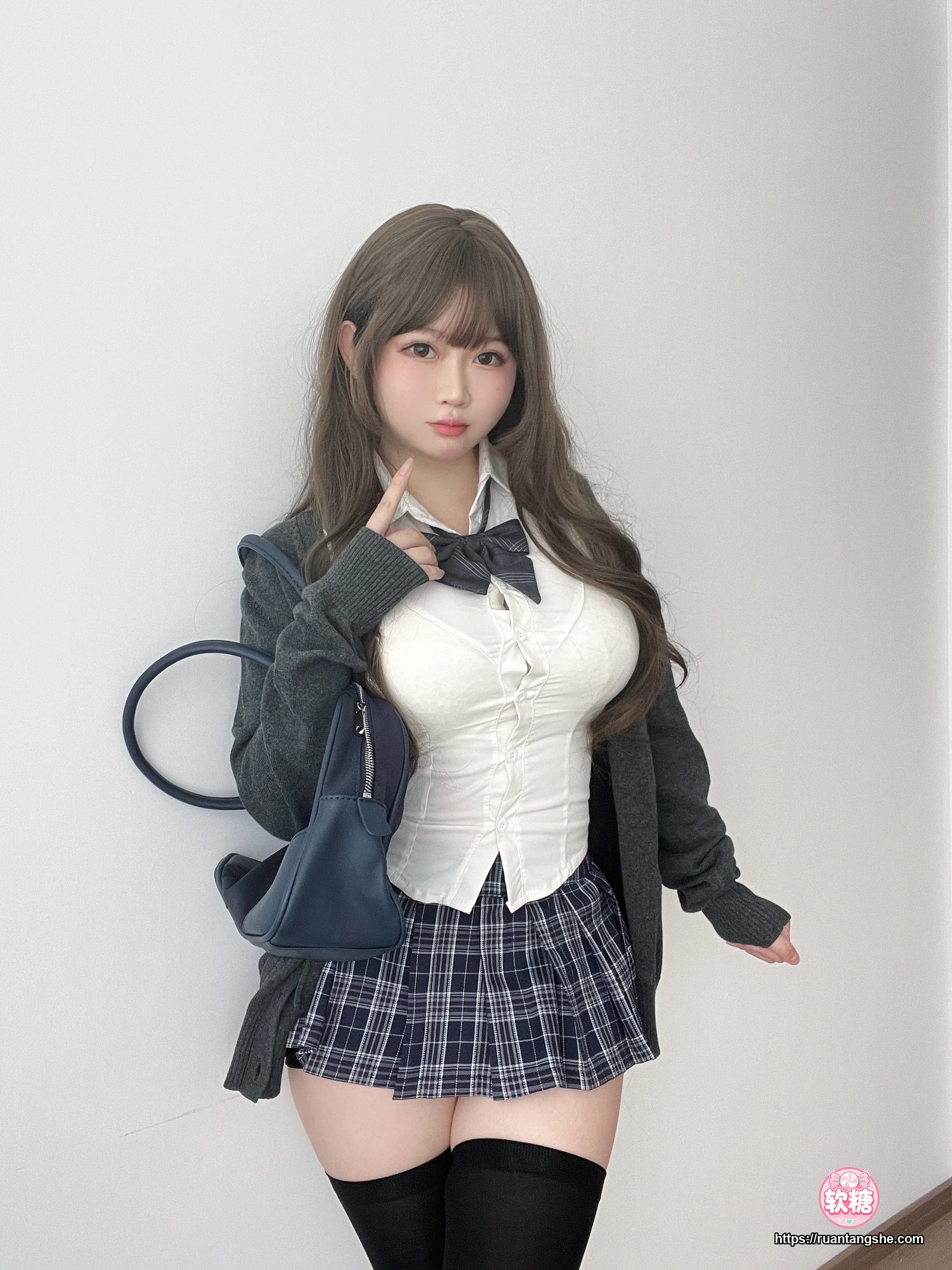依酱 依酱 NO.72 - 学姐的日常
