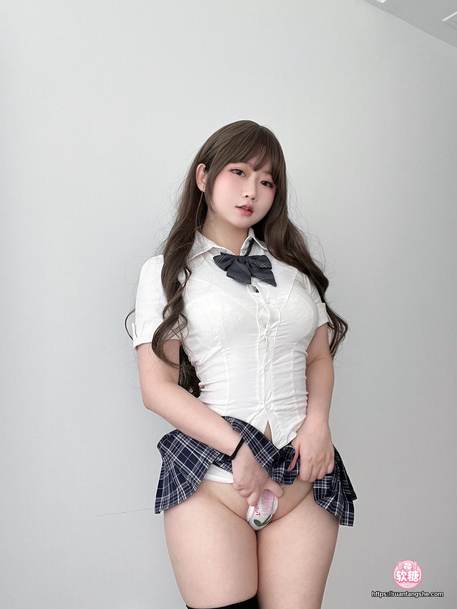 依酱 依酱 NO.72 - 学姐的日常