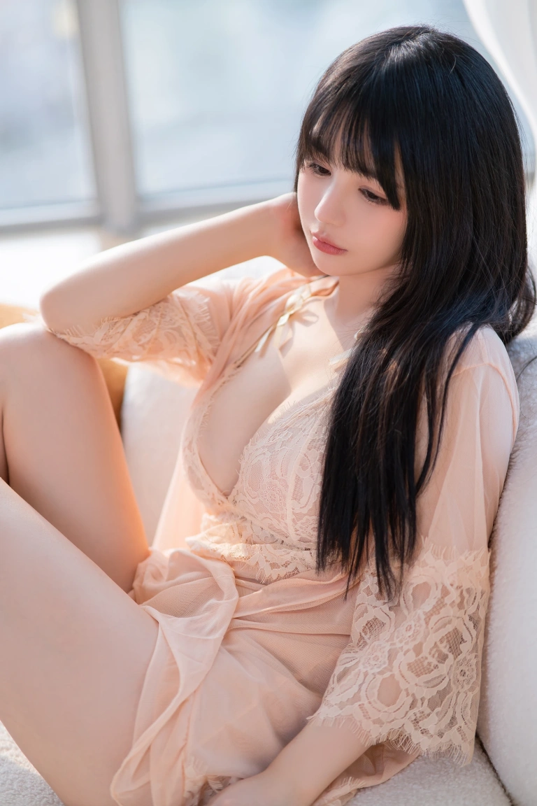 桜井宁宁《人妻睡衣》写真图集 91P｜在线预览与图包下载
