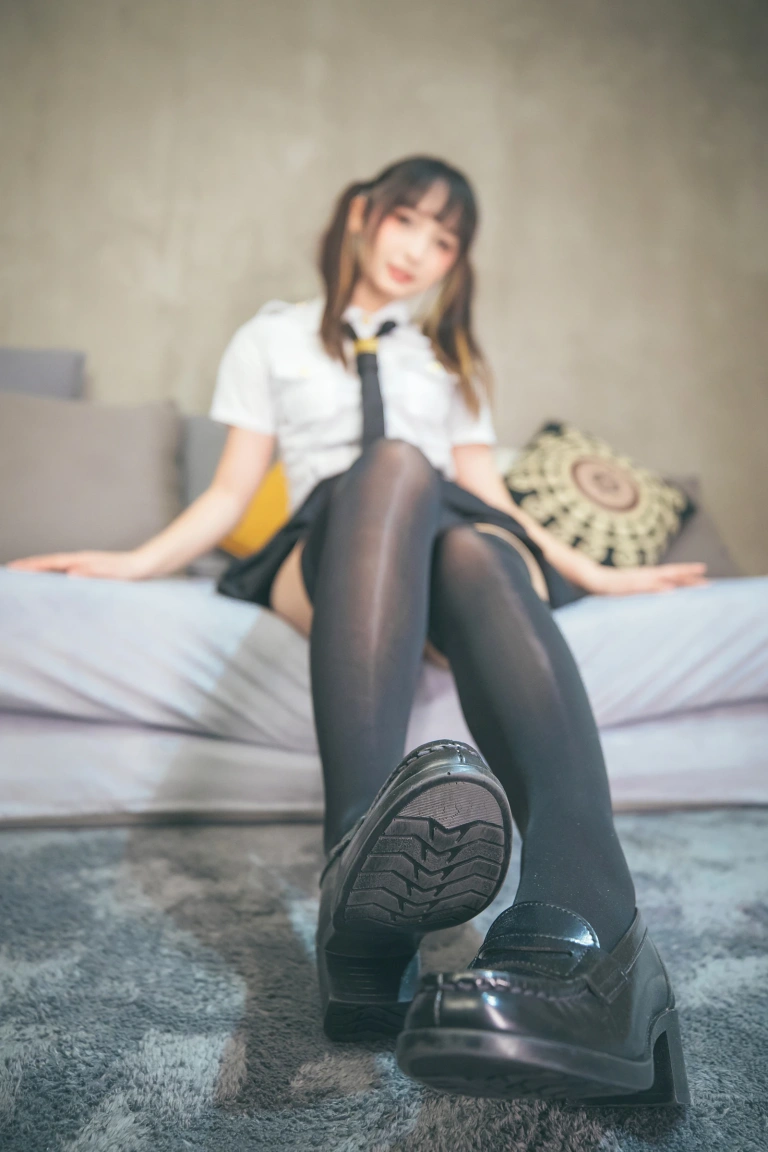 神楽坂真冬《第三季 序号24：「お帰りなさい、指揮官」》写真图集 150P+2V｜在线预览与图包下载