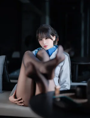 轩萧学姐《NO.82 – 空姐室内黑丝》写真图集 75P+1V｜在线预览与图包下载