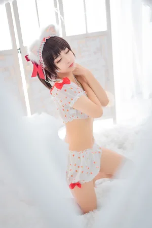 蠢沫沫《私房》写真图集 84P｜在线预览与图包下载