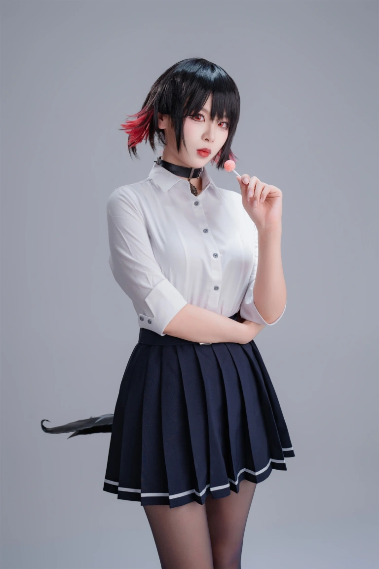 轩萧学姐《NO.84 – 绝区零 鲨鱼妹JK》写真图集 100P+1V｜在线预览与图包下载