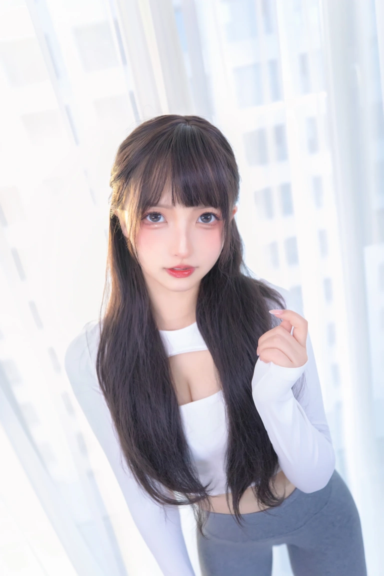 神楽坂真冬《第四季 序号5：《瑜伽少女》》写真图集 75P｜在线预览与图包下载