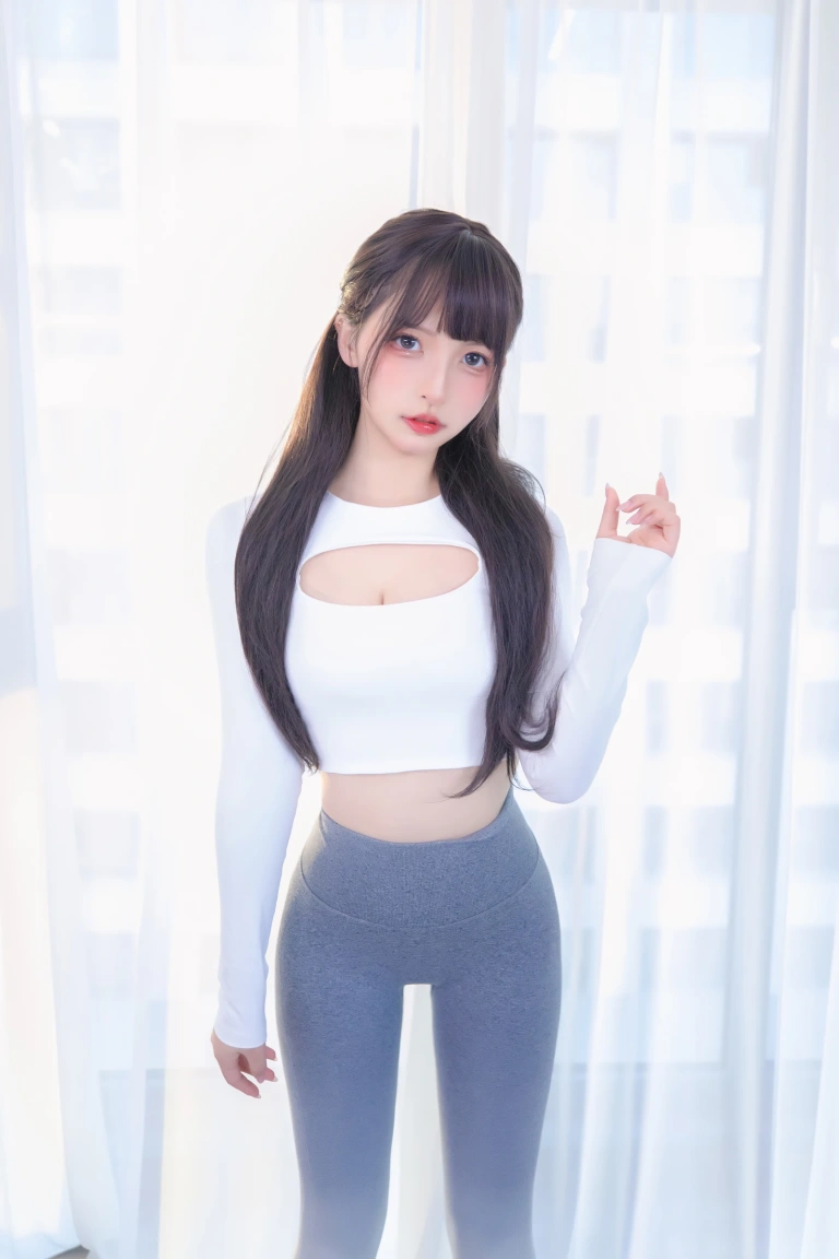 神楽坂真冬《第四季 序号5：《瑜伽少女》》写真图集 75P｜在线预览与图包下载