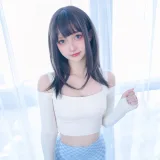 神楽坂真冬《第四季 序号7：《蓝白格》》写真图集 75P｜在线预览与图包下载