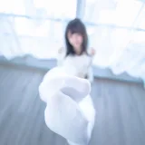 神楽坂真冬《第四季 序号7：《蓝白格》》写真图集 75P｜在线预览与图包下载