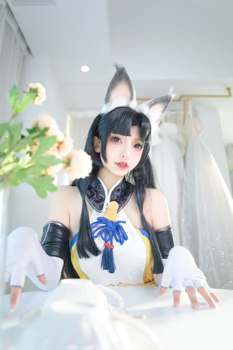 神楽坂真冬《第四季 序号8：《黑丝胡桃》》写真图集 75P｜在线预览与图包下载