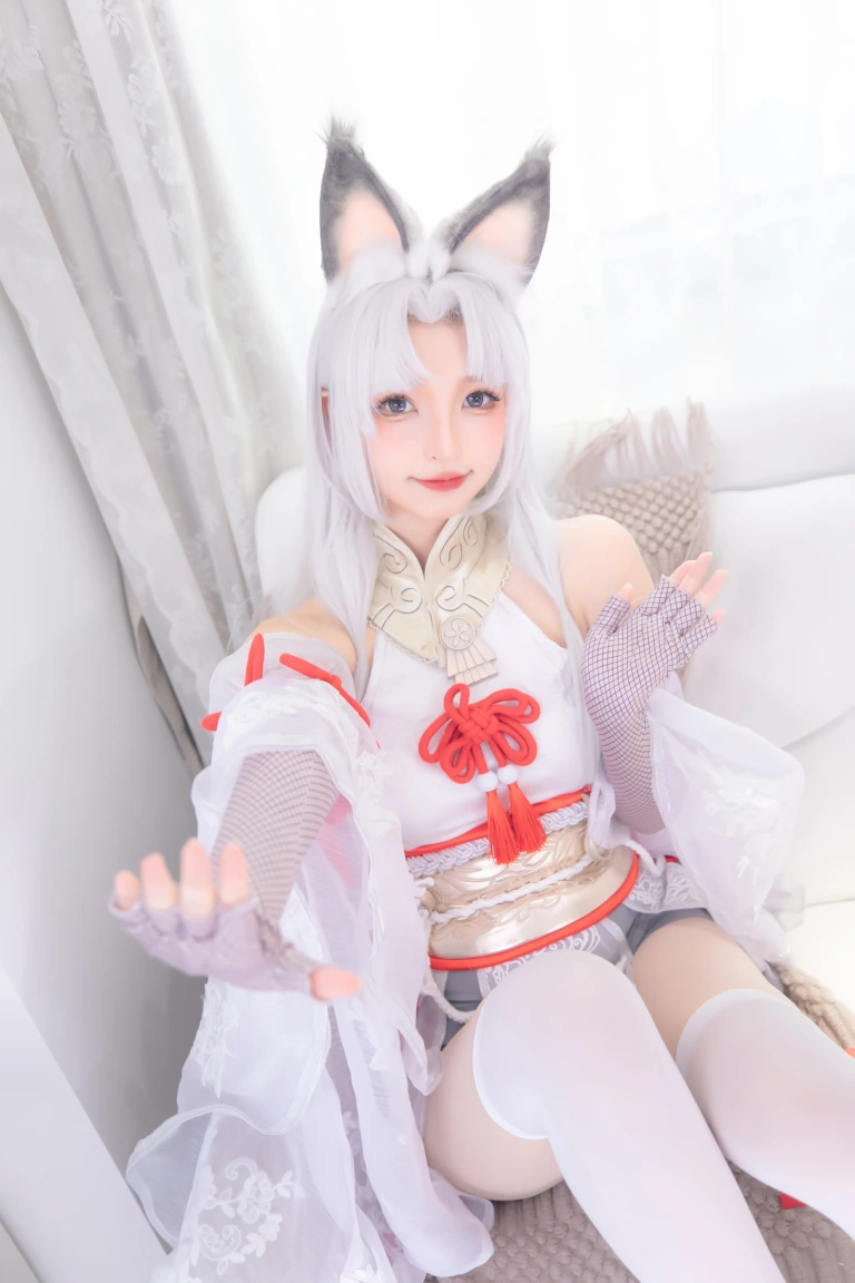 神楽坂真冬《第四季 序号9：《白丝胡桃》》写真图集 75P｜在线预览与图包下载