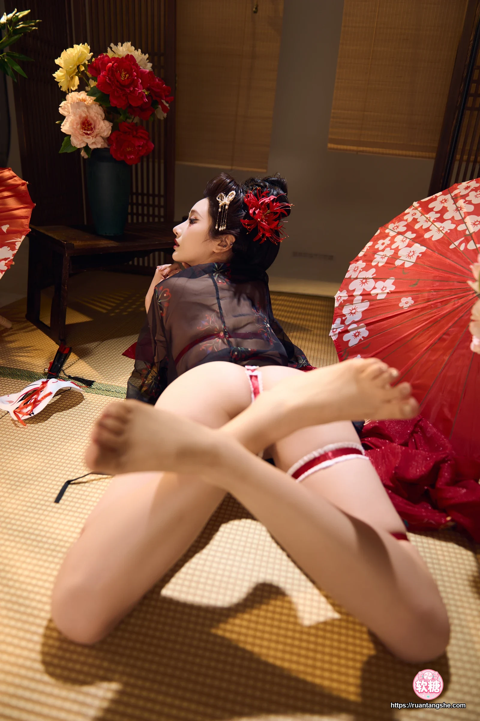 雯仔不讲道理 雯仔不讲道理 NO.98 - 红袖添香
